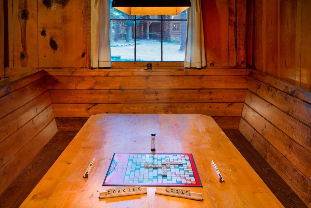 Corkins Lodge Chama Εξωτερικό φωτογραφία
