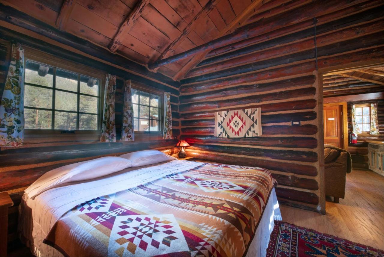 Corkins Lodge Chama Εξωτερικό φωτογραφία