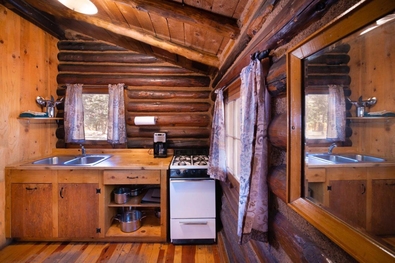 Corkins Lodge Chama Εξωτερικό φωτογραφία
