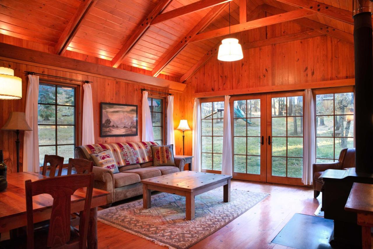 Corkins Lodge Chama Εξωτερικό φωτογραφία