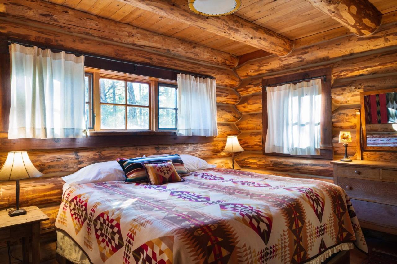 Corkins Lodge Chama Εξωτερικό φωτογραφία